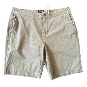 Faherty All Day Shorts in Pale Green Size 35